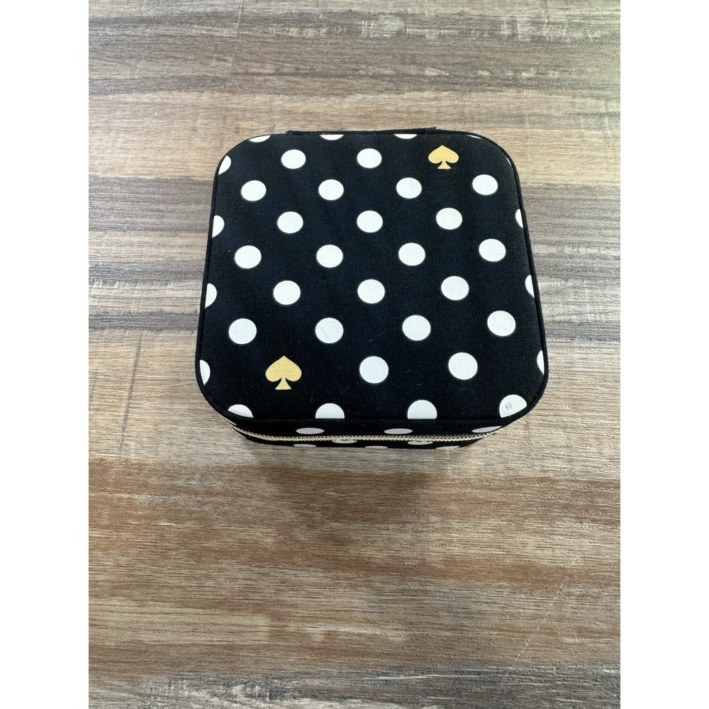 kate Spade Jewelry Travel Box Black/White/Gold Color Zipper Closer 4x4x2